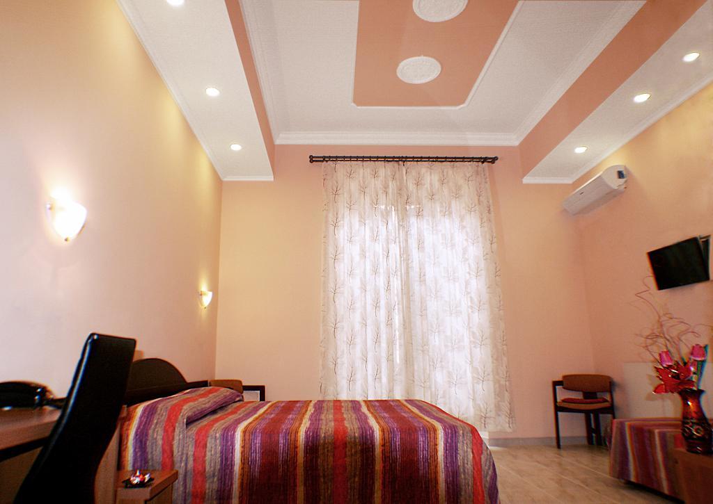 Hotel Premier Cavour Rom Zimmer foto