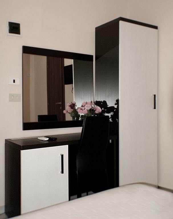 Hotel Premier Cavour Rom Zimmer foto